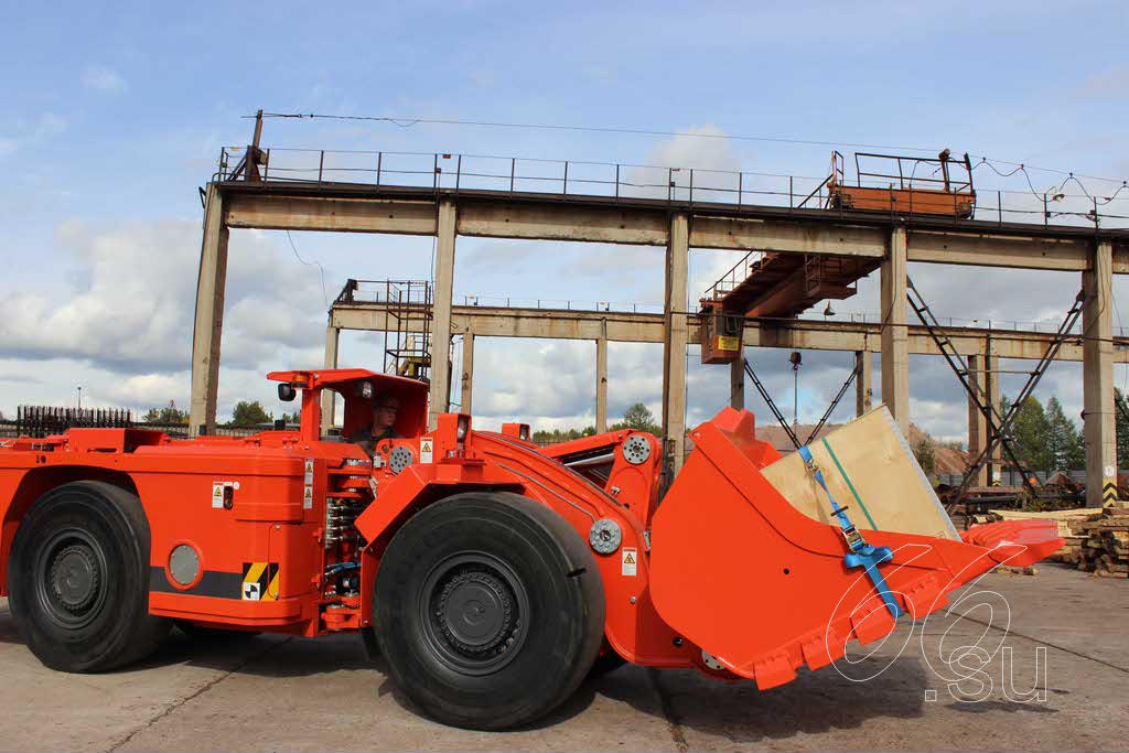 Погрузчик LH – 307 фирмы Sandvik