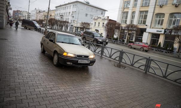 Екатеринбургские таксисты рассказали, как сэкономить на поездках в новогоднюю ночь