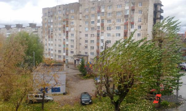 В Екатеринбурге сотрудники МЧС предупредили о сильном ветре