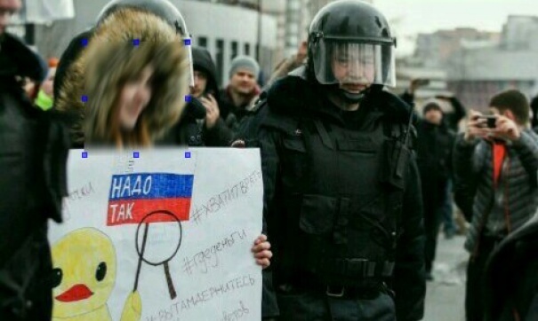 «Положение очень тяжелое». Мать задержанной на митинге полевчанки обжалует штраф