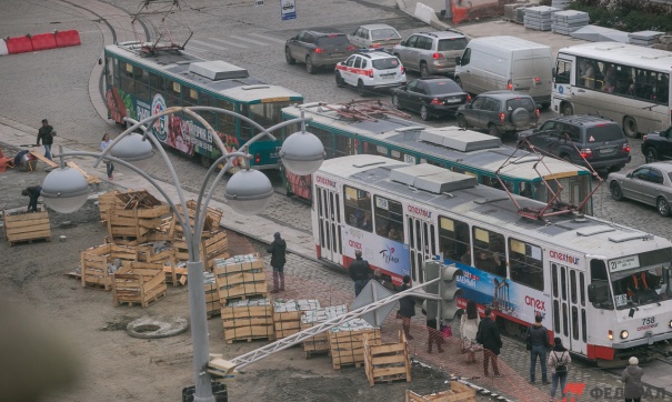 «Атомстройкомплекс» пошел в суд из-за брусчатки на проспекте Ленина