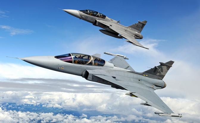 Стокгольм: JAS 39 Gripen E разобьет в пух и прах Су-30СМ и Су-35С